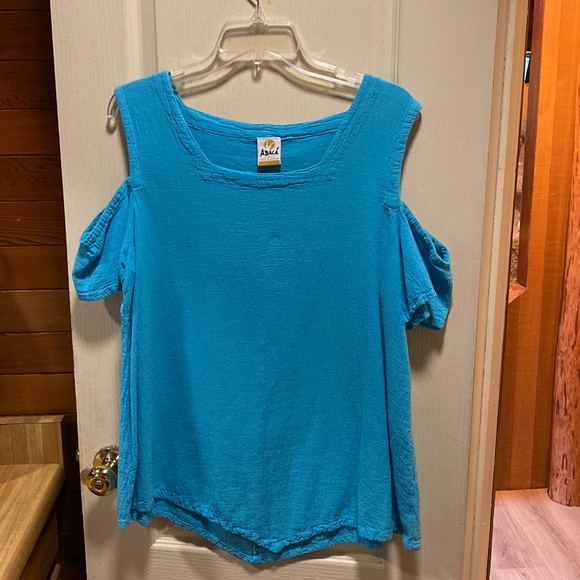 Summery cotton top - beautiful turquoise. Label says “3”, but it fits like an XL - Picture 1 of 5